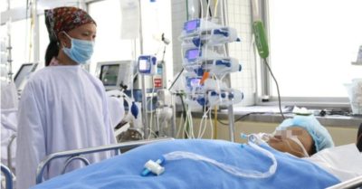 Bác sĩ bệnh viện Chợ Rẫy mổ thâu đêm cứu sống nữ công nhân nghèo bị xe lu cán