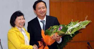 Cựu thứ trưởng Hồ Thị Kim Thoa bị bắt hay ‘đang du lịch’ tại Pháp?