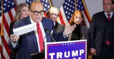 Họp báo tại Washington, luật sư Giuliani nói Trump có ‘con đường rõ ràng tới chiến thắng’