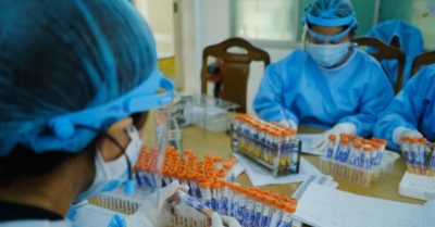 Thêm 12 ca Covid-19, Việt Nam có 1.433 bệnh nhân
