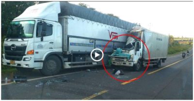 Video hiện trường vụ xe thư báo tông vào xe tải đậu bên đường