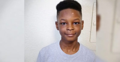 Cậu bé 11 tuổi cứu em trai khỏi đám cháy, sống sót khi nhảy từ cửa sổ tầng 2 xuống