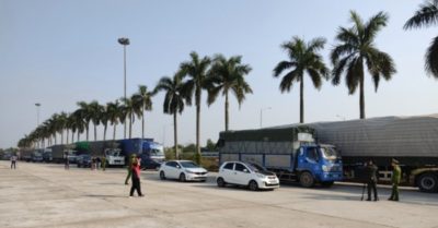 14 xe chở 300 tấn hàng lậu xuất xứ Trung Quốc về Hà Nội tiêu thụ