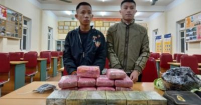 Hai học sinh chở 12 bánh heroin đi từ Nghệ An ra Bắc
