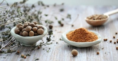 Hệ miễn dịch khỏe mạnh nhờ 3 loại gia vị quen thuộc trong nhà bếp