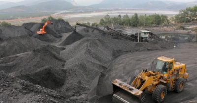 Phá đường dây khai thác 100.000 tấn than lậu ở Quảng Ninh