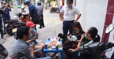 TP. HCM, Hà Nội phạt tiền hàng loạt người không đeo khẩu trang