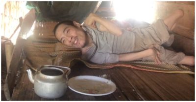 Chàng trai bại não bẩm sinh bị cha bỏ rơi từ nhỏ