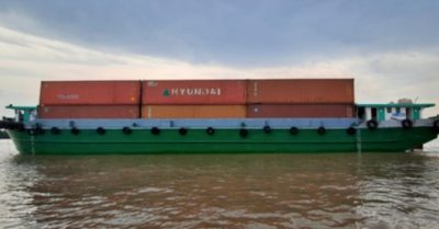 Sà lan 1.300 tông chìm bè, hơn 18 tấn cá thoát ra sông Tiền