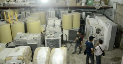 Cảnh sát chống buôn lậu tại TP. HCM bị bắt về tội buôn lậu
