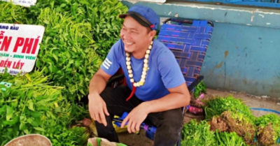 Ông chủ bán rau ‘không chịu hốt bạc mùa dịch’