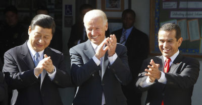Ben Weingarten: Trò giả vờ của chính quyền Biden về Covid và Trung Quốc