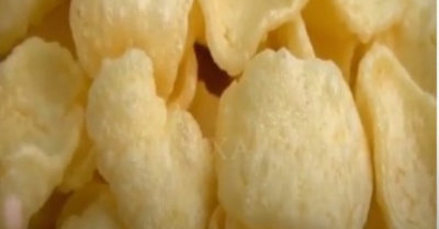 Video: Làm bim bim khoai tây giòn rụm tại nhà