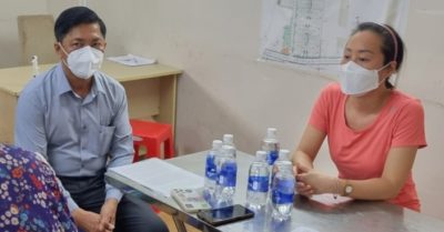 Bí thư phường cưỡng chế dân đi xét nghiệm bị phê bình, kiểm điểm