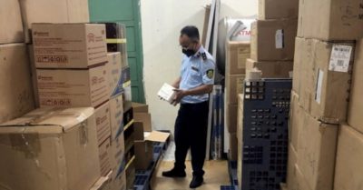 Gần 10.000 khẩu trang nghi hàng giả trong khuôn viên Hội chữ thập đỏ Việt Nam