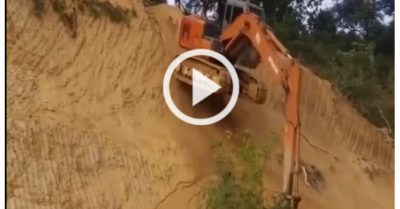 Video: Máy xúc ‘đổ đèo’ cực đỉnh