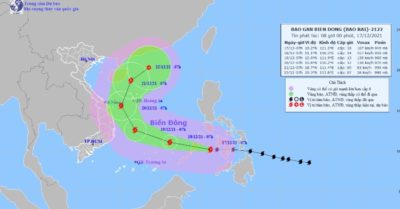 Bão Rai sắp bổ bộ vào Biển Đông, gió mạnh giật cấp 17