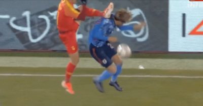 Australia công khai chiến thuật hạ Việt Nam; tuyển Trung Quốc có “pha bóng phi thể thao chưa từng thấy trong lịch sử”