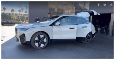 Clip: Ôtô tự đổi màu trong nháy mắt