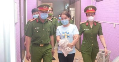 Tin tức tối 3/2: Nữ chủ hụi chiếm đoạt 50 tỷ đồng; tắm biển đầu năm, 4 người suýt chết đuối