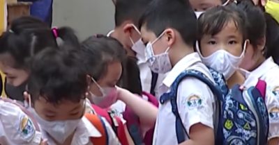 Học sinh toàn quốc trở lại trường sau Tết, phụ huynh xôn xao