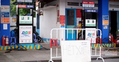 Tin tức tối 10/3: Nghe đồn mai tăng giá mạnh, cây xăng lại treo biển hết hàng; Mẹ bé 11 tháng tuổi nghi bị bảo mẫu bạo hành: ‘Cứ tưởng chỉ có trên mạng’