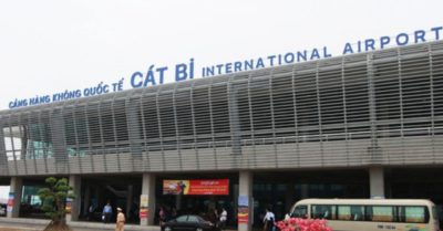 Tin tức tối 6/4: Hà Nội mở lại dịch vụ karaoke, massage, quán bar từ 8/4; Máy bay không thể cất cánh vì mất liên lạc với kiểm soát không lưu