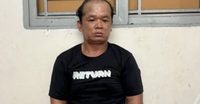 Trộm 32 nắp chắn rác cầu Thủ Thiêm đem bán ve chai
