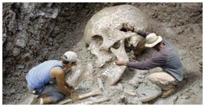 Bí ẩn về người khổng lồ: Những dấu tích khiến nhân loại sửng sốt