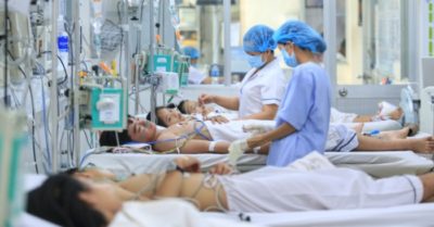 Tiêu hủy gần 3.500 túi thuốc sốt xuất huyết trong khi bệnh viện khan thuốc