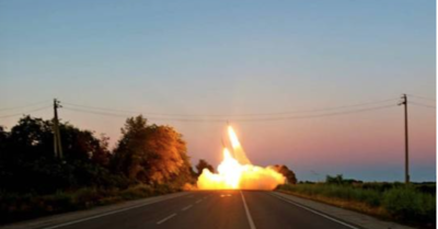 Ukraine đe dọa tấn công lãnh thổ Nga
