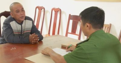 Tin tức tối 6/8: Thông tin mới vụ 8 sinh viên ngộ độc rượu, 2 người tử vong; Cạo đầu giả nhà sư đi bán hương để trốn truy nã