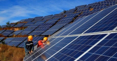 Hoa Kỳ gia hạn điều tra vụ ‘pin mặt trời Tàu đội lốt hàng Việt’