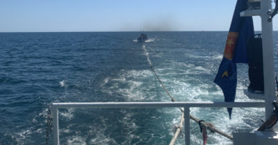 Nghi vấn tàu cá dùng bộc phá đánh chìm tàu bạn, 9 người rơi xuống biển