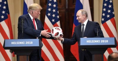 Ông Trump: ‘Thế giới đang lâm nguy, hãy để tôi đàm phán với Nga’