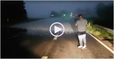 Video: Chàng trai ngỡ ngàng đứng giữa ranh giới trời quang và mưa đá