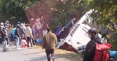 Tin tức tối 29/1: Phượt thủ rơi xuống đèo Hải Vân 5 ngày được cứu sống; Ôtô khách 47 chỗ bị lật tại khu vực Đèo Khế