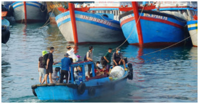 Tin tức sáng 28/2: 131 tàu đánh cá ở Trường Sa cạn lương thực; Đắm thuyền chở người di cư, hơn 60 người thiệt mạng