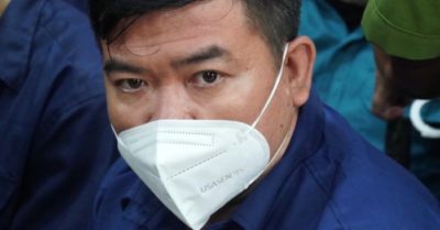 Tin tức 28/8: Cựu trưởng công an phường: ‘Tôi không chỉ đạo nhận tiền, thả người vi phạm’; Chồng chở vợ mang theo bọc tiền trả lại Công ty Việt Á