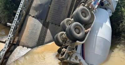 Tin tức 26/8: Đầu tư hơn 12 tỷ đồng xây nhà máy nước rồi… ‘đắp chiếu’; Hiệu trưởng đánh hiệu phó nhập viện