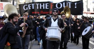 Sự phản đối khoa học mới đối với fluor hóa nước