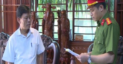 Tin tức 19/9: Giả Việt kiều lừa tình 12 tỷ đồng của người đàn ông; Cháy cửa hàng bún đậu mắm tôm trên phố Hà Nội