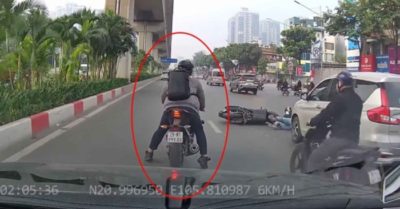 Tin tức 11/12: Chủ shop gọi điện định mắng cô bé đặt mua hàng nhưng không nhận, sau đó bật khóc; Cảnh sát truy tìm thanh niên chạy môtô gây tai nạn rồi bỏ đi