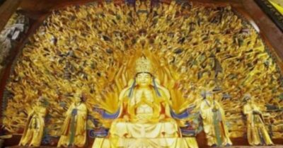 Phát hiện ngăn hầm bí mật bên trong tượng đá Phật Bà Quán Âm Nghìn tay, hé lộ lịch sử 800 năm trước