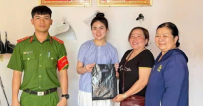 Hai người bán bánh mì tìm người trả lại hơn 100 triệu đồng nhặt được