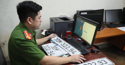 Người dân có cần đổi biển số xe, giấy đăng ký sau khi sáp nhập tỉnh?