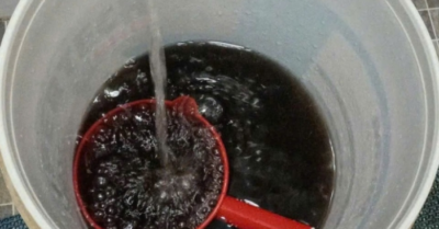 Cư dân TP Sóc Trăng phản ánh nước sinh hoạt biến màu đen