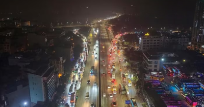 Hà Nội: Hàng dài ô tô rời Thủ đô lúc nửa đêm, Vành đai 3 và cửa ngõ phía Nam ùn tắc kéo dài