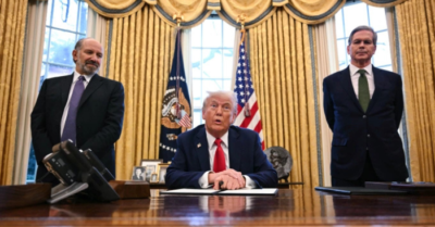 Chiến lược “phân vai” trong chính sách thuế của ông Trump: Khi “cảnh sát tốt – cảnh sát xấu” trở thành công cụ đàm phán​