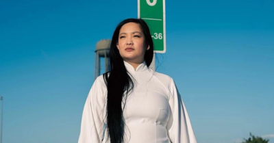 Nữ phi hành gia gốc Việt Amanda nguyễn mang hạt sen vào không gian